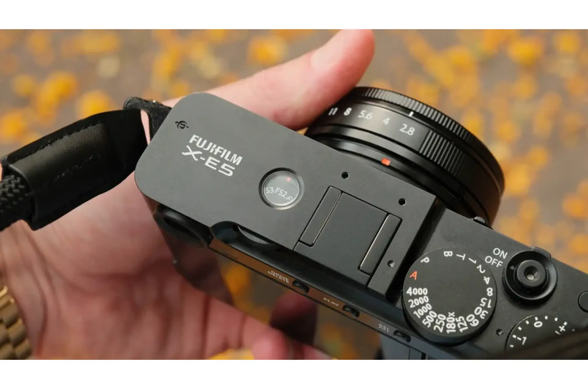 X-E5 XF23mmレンズキット 新品未開封品 ブラック 富士フイルム FUJIFILM X-E5 XF23mmレンズキット [ブラック